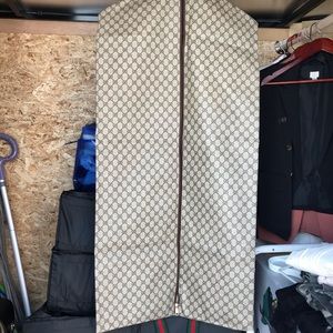 Gucci garment bag